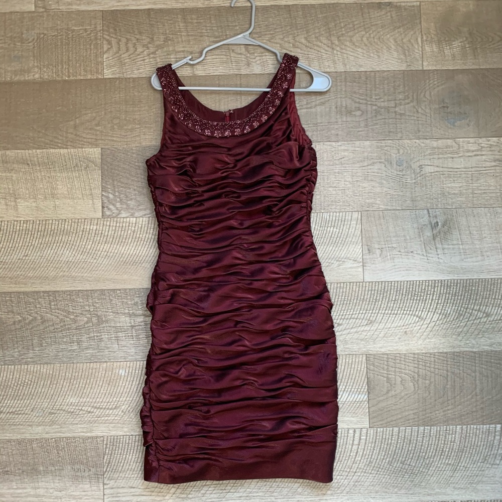 Cachet body con